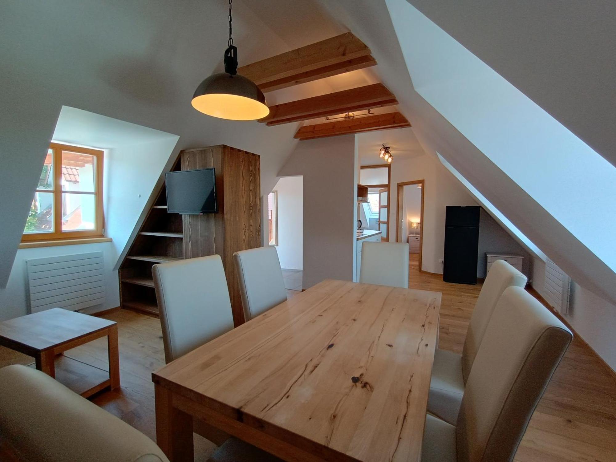 Apartmány Malý mnich Mníšek pod Brdy Exterior foto